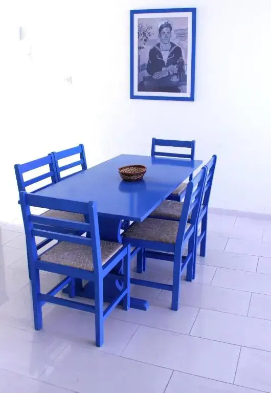 Paphinia SeaView Apartments