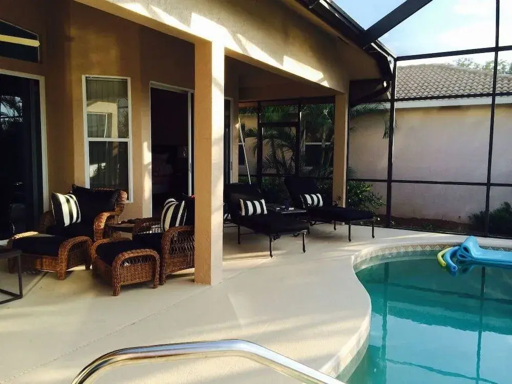 Buccaneer Court Home 1556
