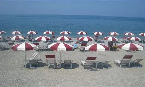 Pino Hotel
