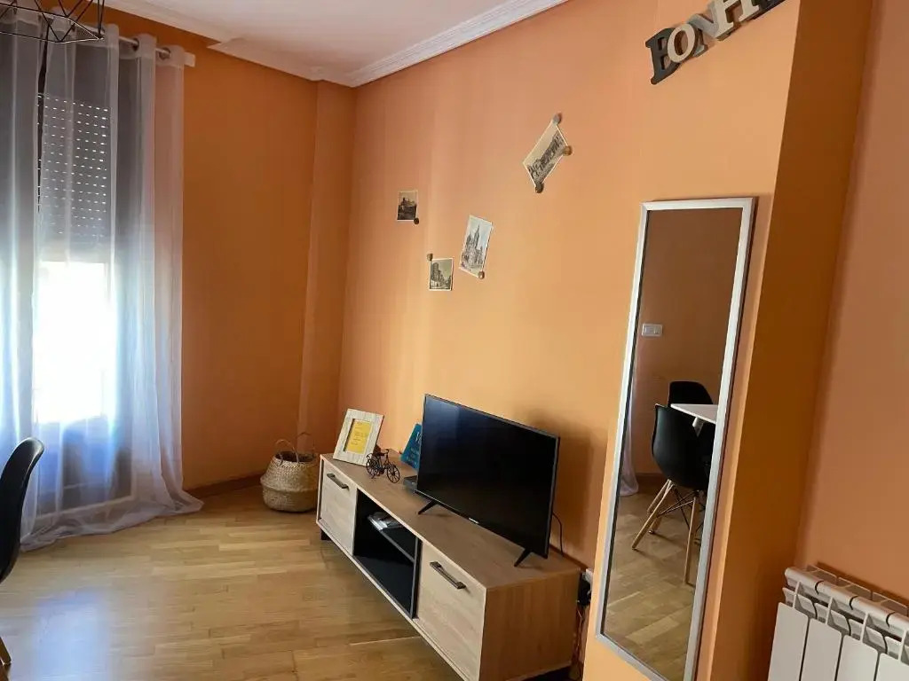 Sumérgete en León. Apartamento I