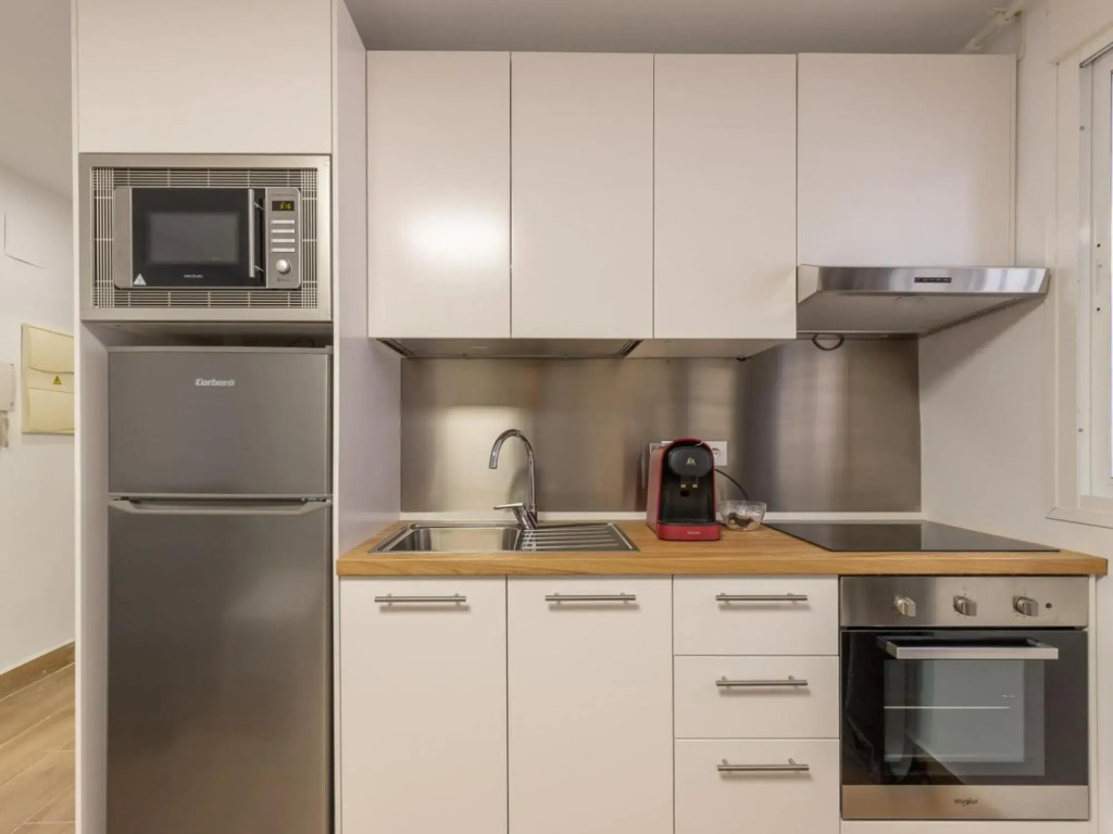 CERVANTES Apartment 03 2BR 1BT