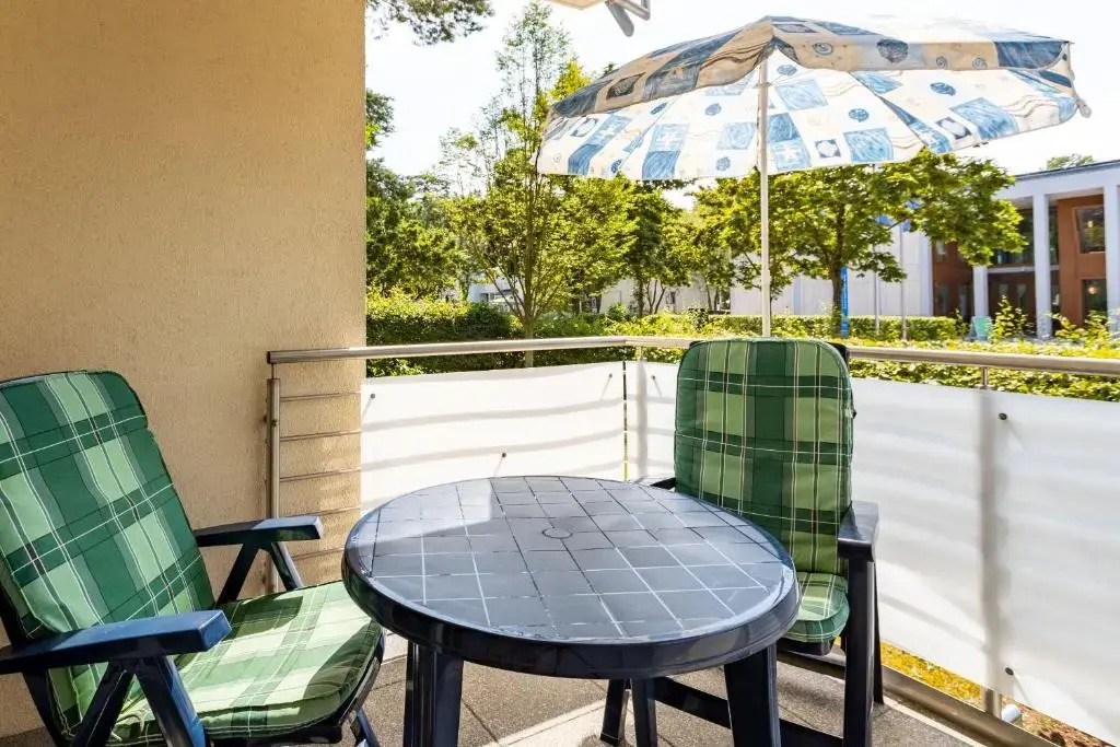 Ferienwohnung Ursula in der Villa zum Kronprinzen direkt gegenüber der Saarow Therme