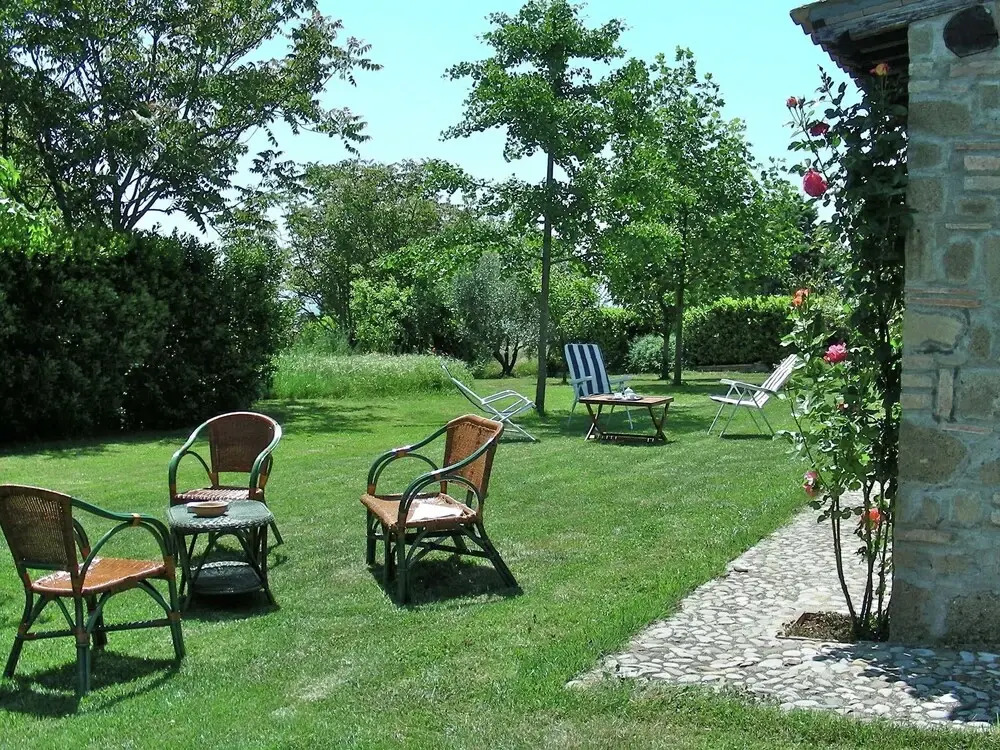 Holiday Home With Private Garden at Only 6km From Lake Bolsena