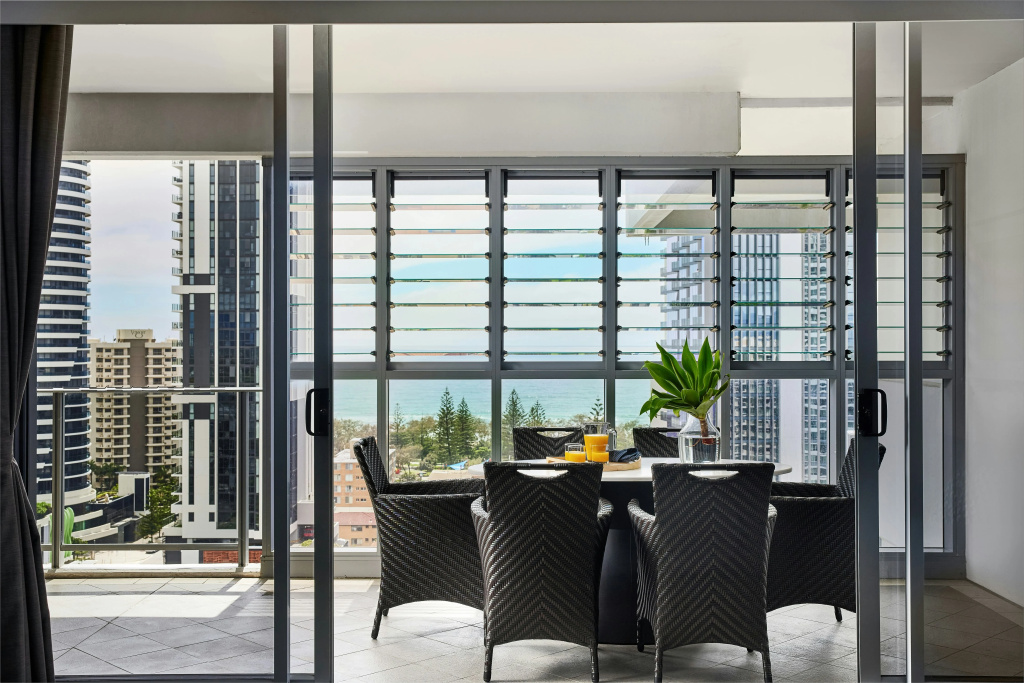 Meriton Suites Broadbeach