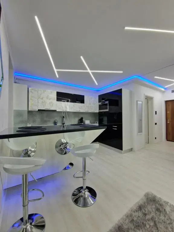 Noah Residence