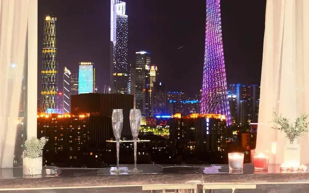 Yihui Apartment