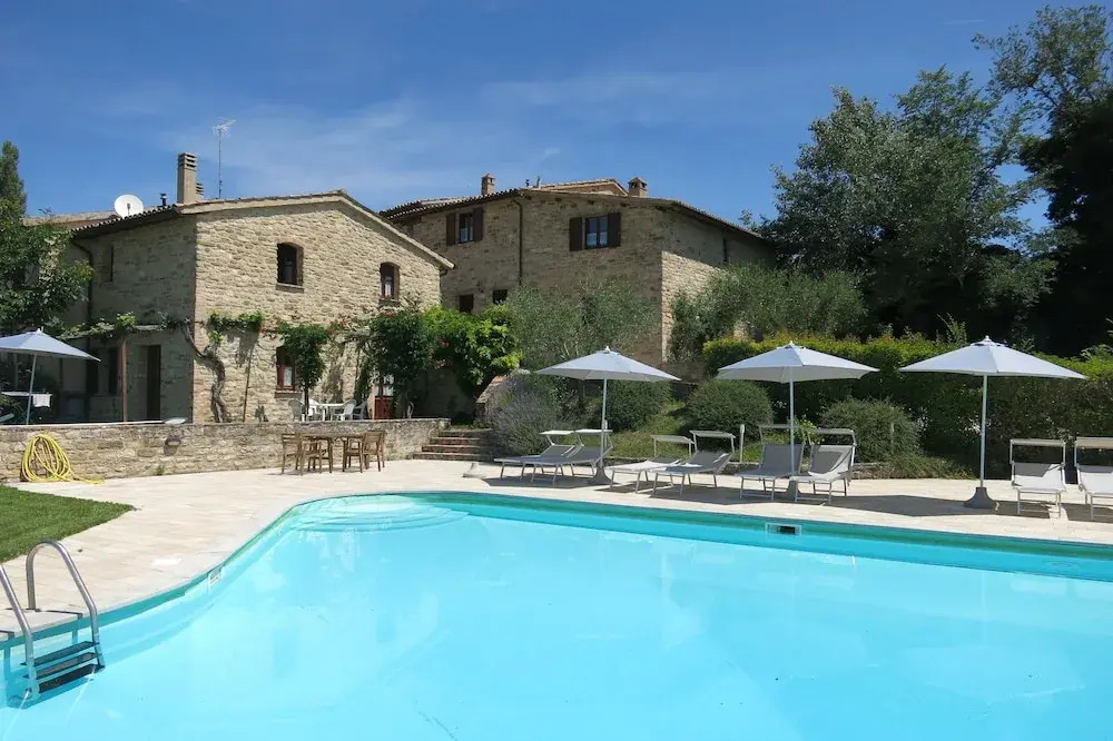 Case Vacanza Serre Di Parrano