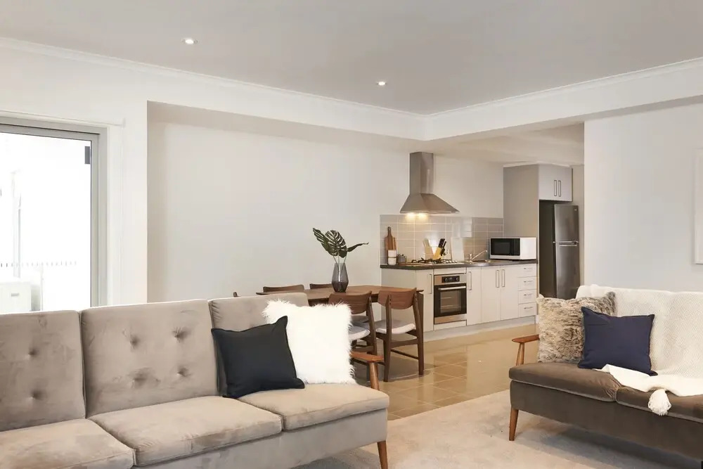 Sleek and Spacious Flat