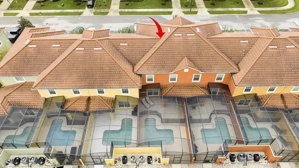 Beautiful Townhome Near Disney