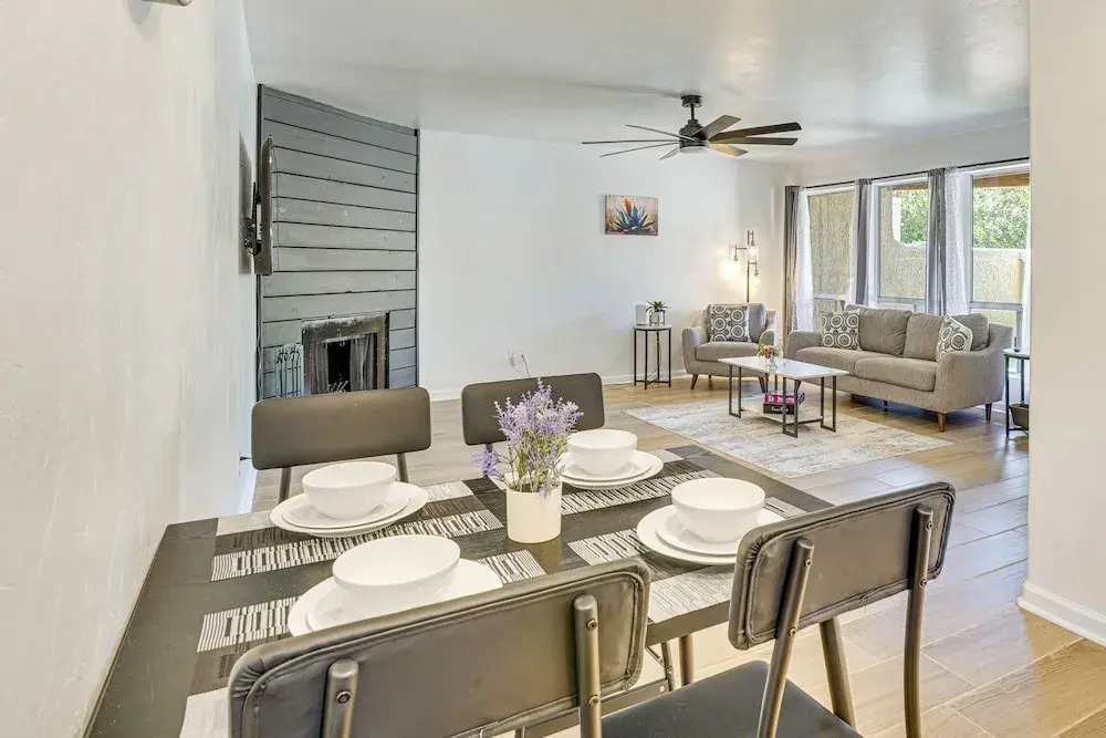 Pool & Hot Tub Access! Catalina Foothills Condo