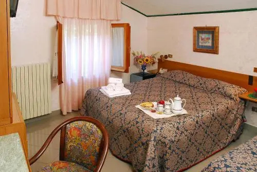 Hotel Degli Olmi