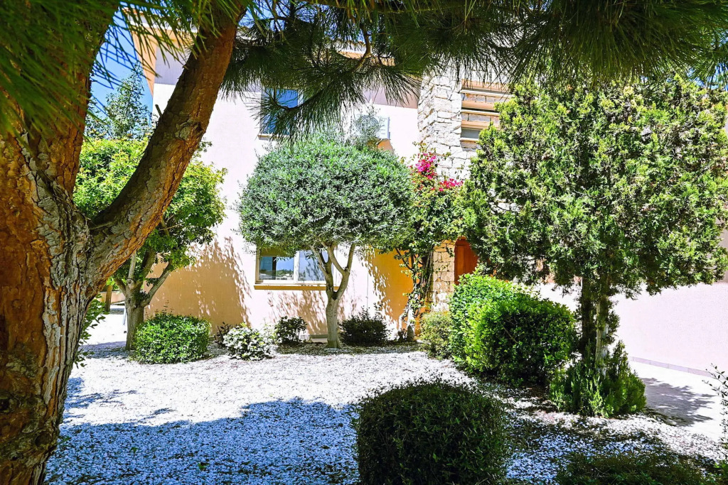Villa Golden Coral