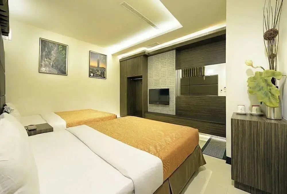 Lakeview Homestay