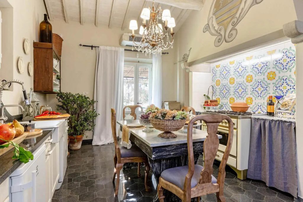 Cottage Nanni, Romantic and Luxury with Pool