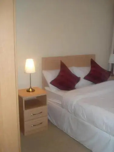 33 ArdMullen Townhouse X Davitts Guesthouse & Restaurant Kenmare