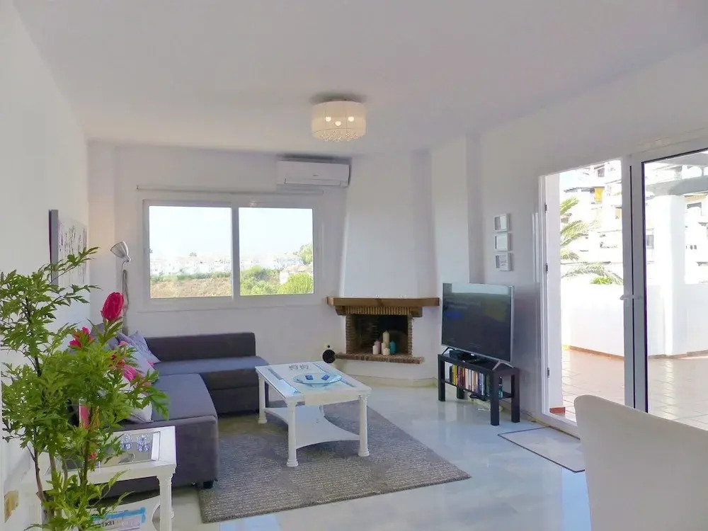 107336 Apartment In Calahonda