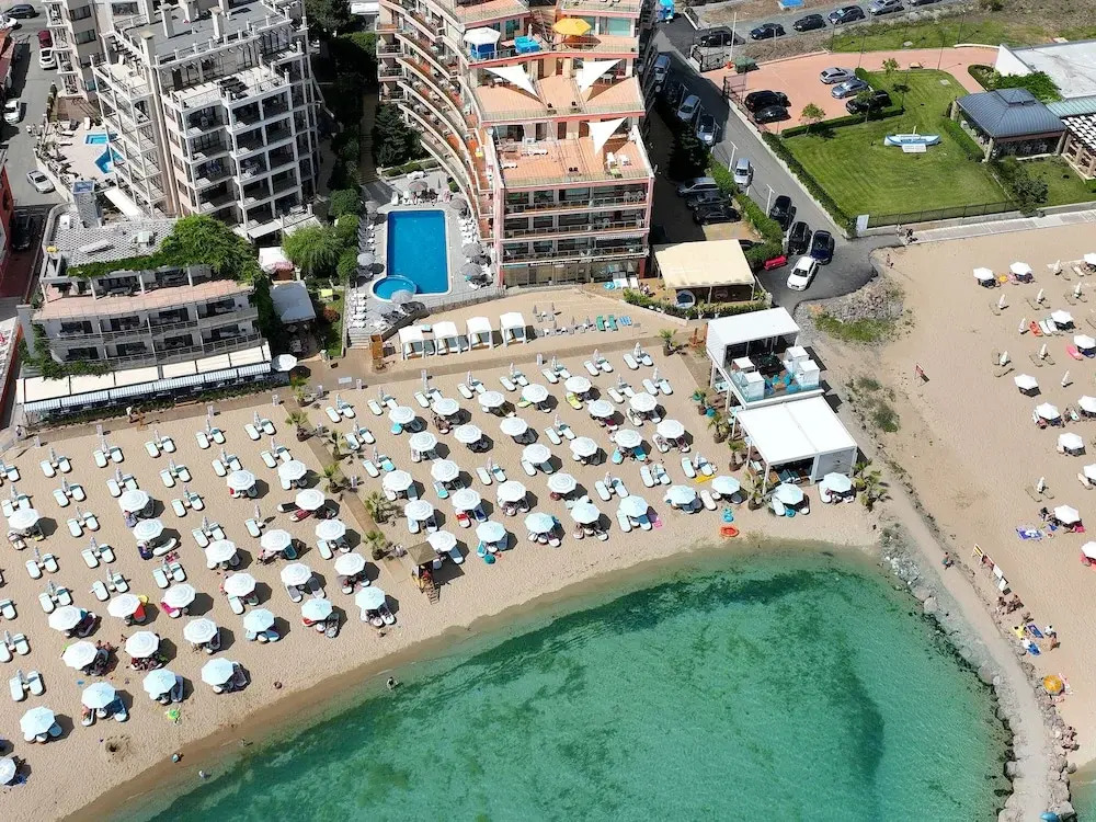 Beachfront Apartments by Martys