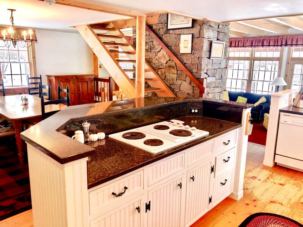30fl Amazing Lake House 20 min From Bretton Woods Stunning Water Views! Bonus Room