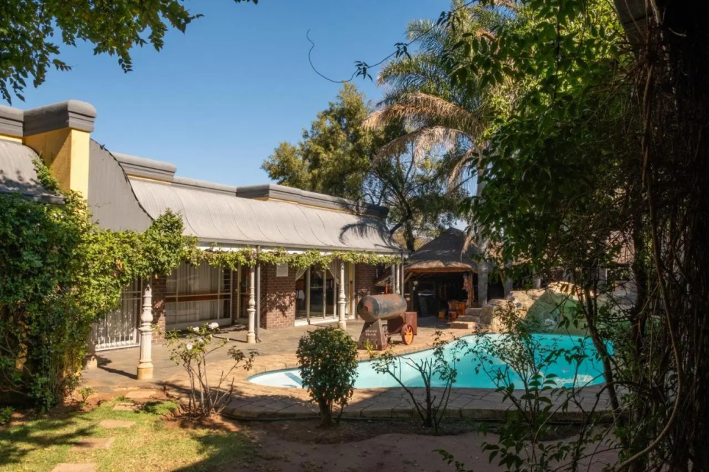Borisimos Guest House Alberton
