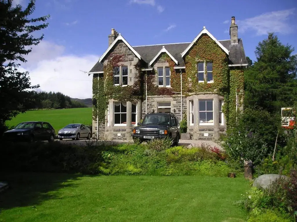 Kinnaird Country House