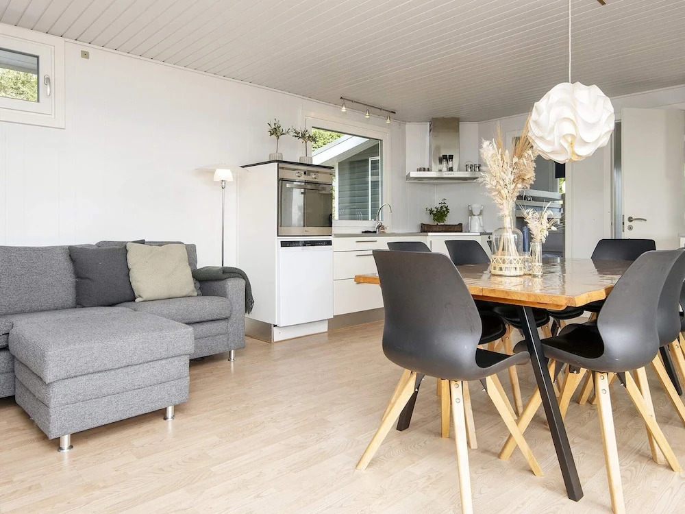 8 Person Holiday Home in Aabenraa