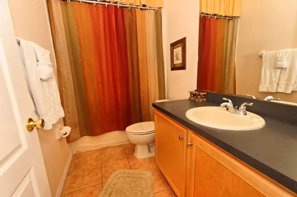 5 Bedroom Birkdale Home