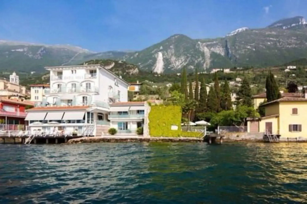 Hotel Vega