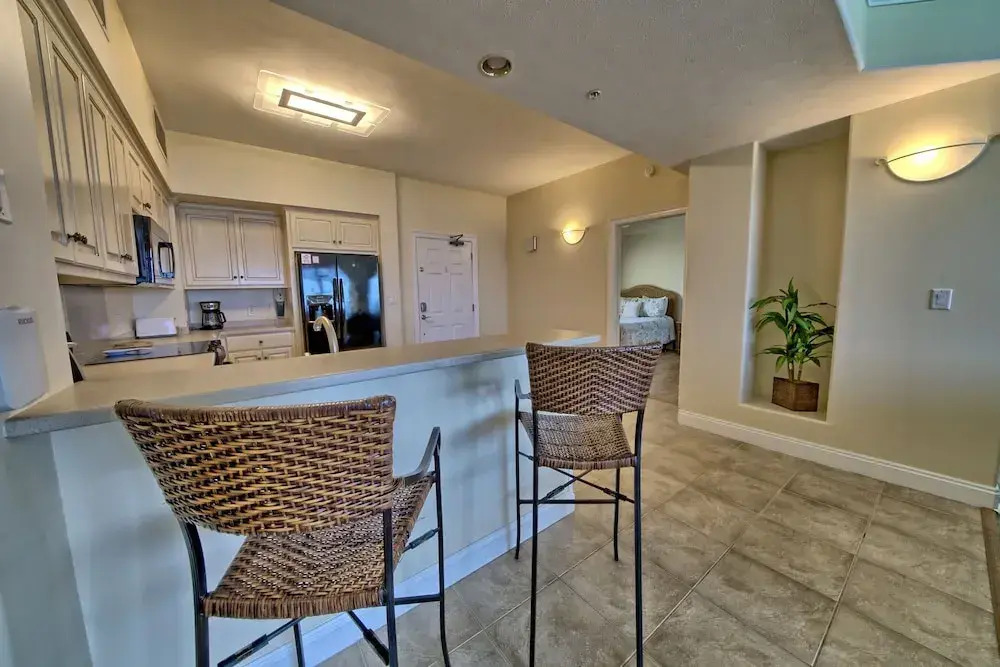 Luxurious Tropical Condo with Breathtaking Gulf View - Unit 2006 by RedAwning