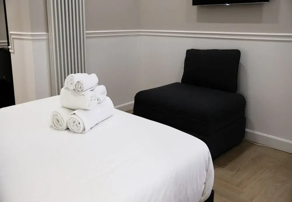 Toledo Boutique Rooms