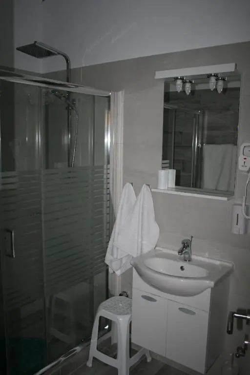 Emilys Apartments