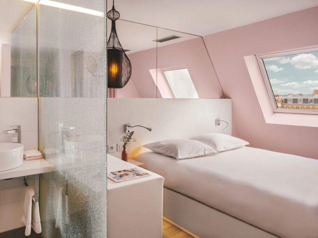 Legend Hôtel Paris