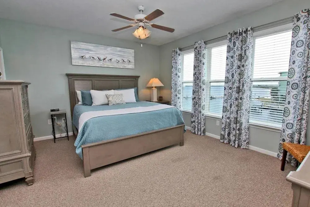 Navy Cove Harbor 2213 - 2 Br condo
