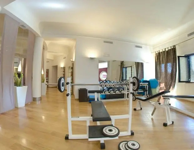 Sunshine Hotel & Spa