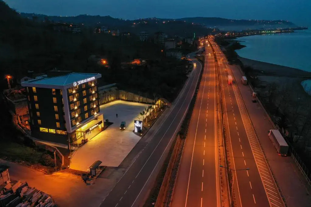 Şehrar Suit Hotel