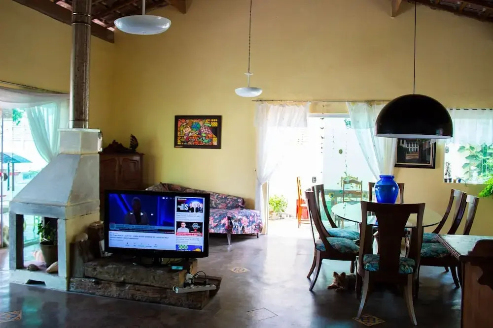 P004 Casa c 3 Dorm. Apenas 150m da Praia