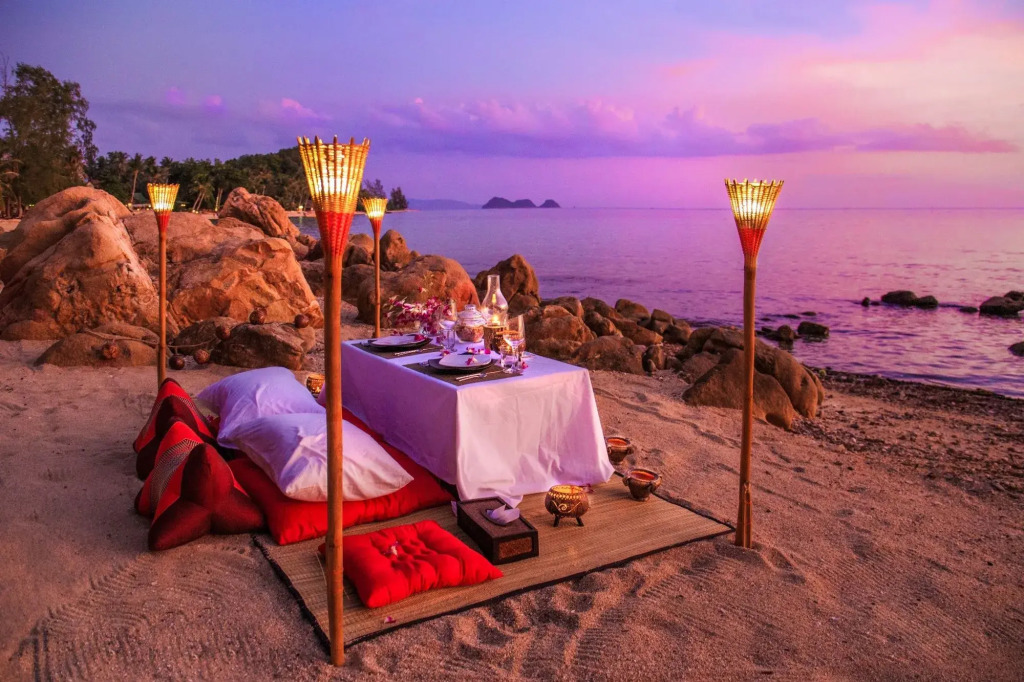 Beyond The Blue Horizon Boutique Bungalows