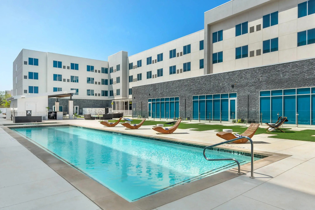 Cambria Hotel Waco University Riverfront