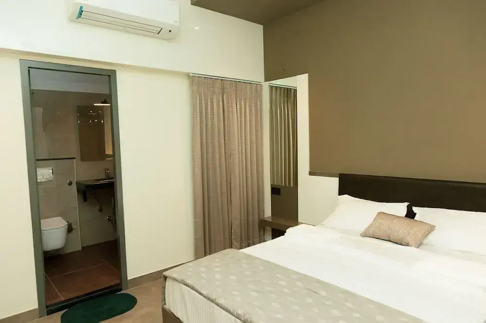 Mas Residency