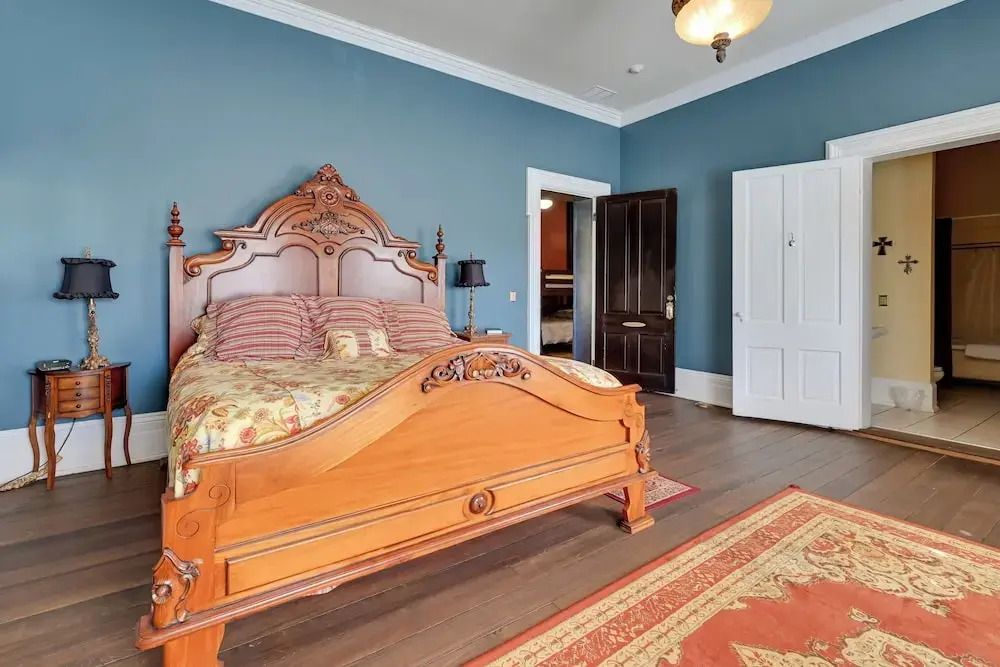 Walk to Golf Course: Spacious Rough River Retreat!