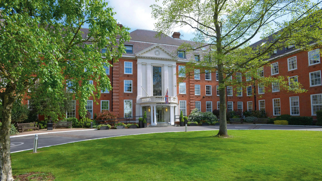 The Lensbury Resort