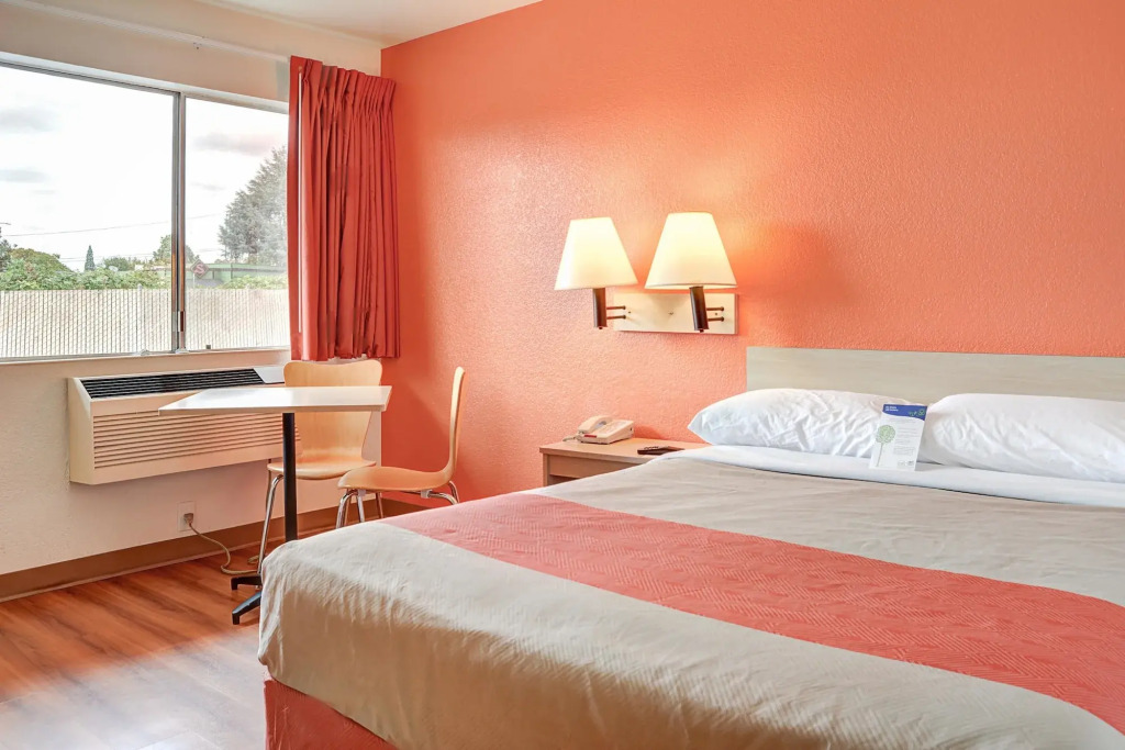 Motel 6-Portland, OR - Central