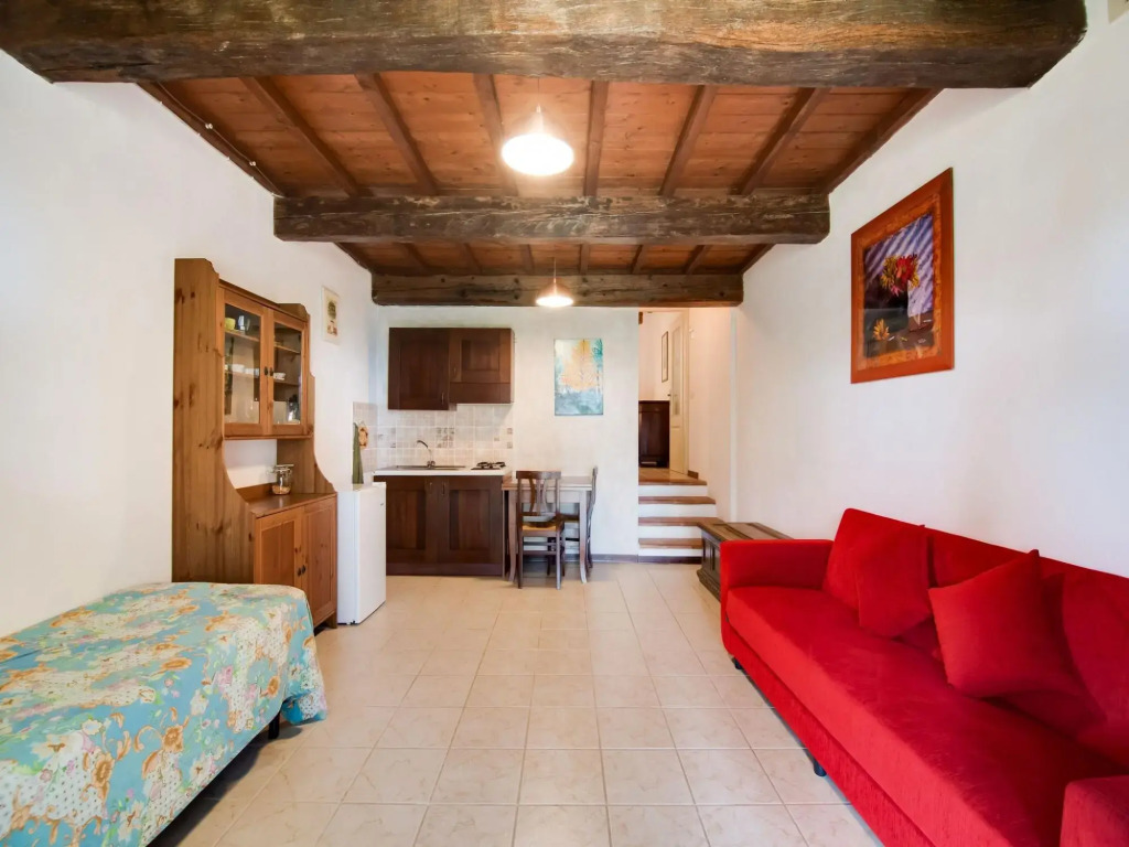 Attractive Farmhouse in Monticiano with Garden