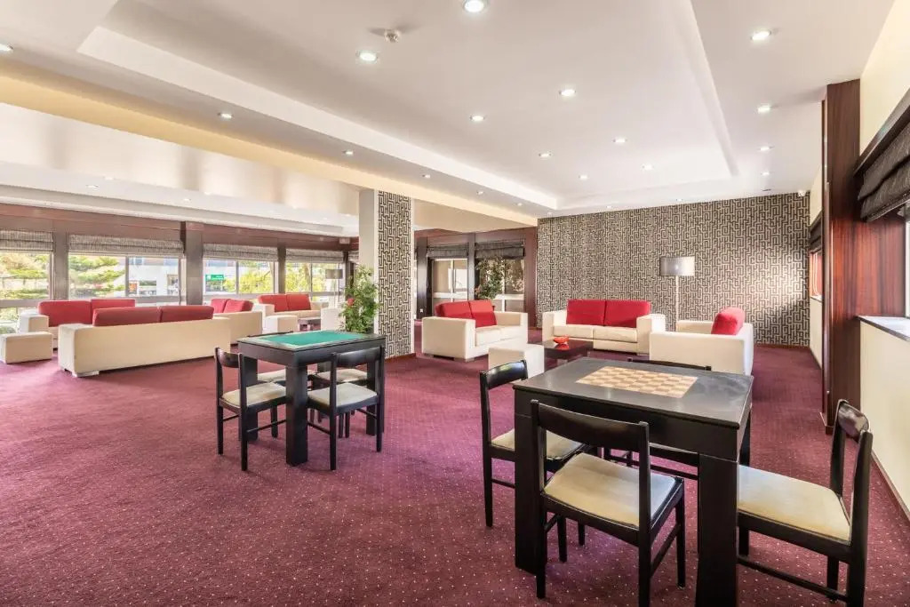 Hotel Colmeia