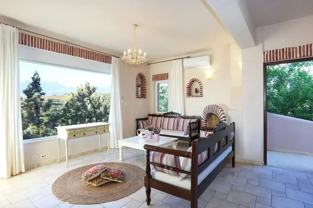 Villa Myrsini