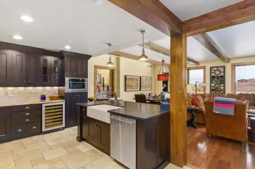 Edgemont 2603 - Luxury Ski-in Ski-out Condo