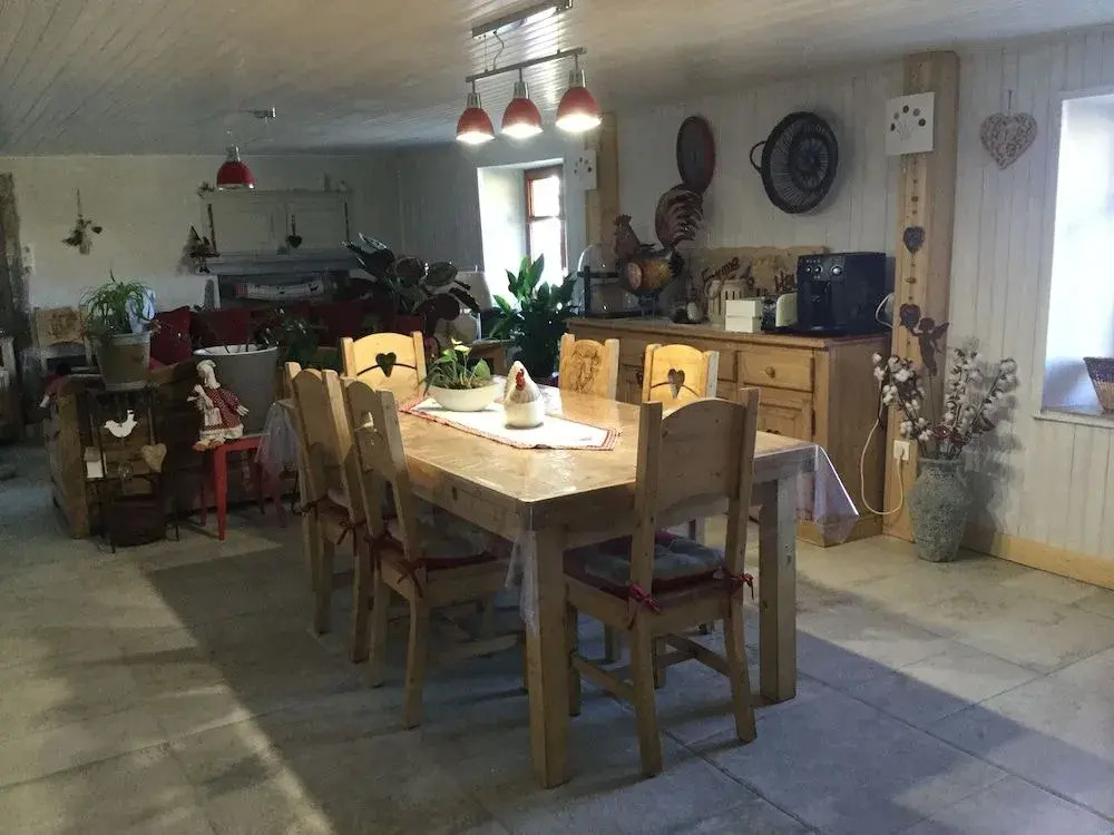 La Ferme de Là-haut B&B