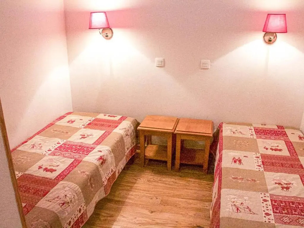 Appartement Les Orres, 2 pièces, 6 personnes - FR-1-322-330