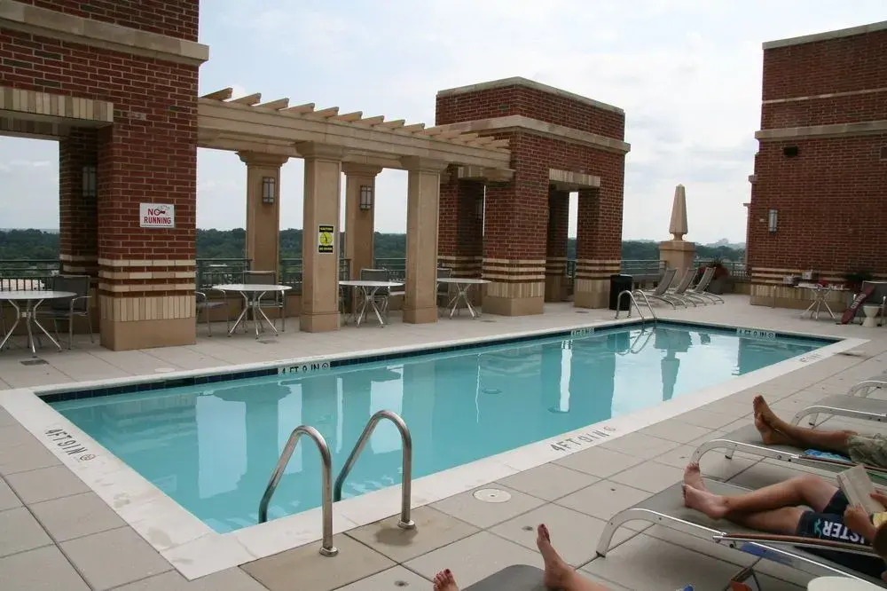 Luxury Apartments At Gramercy At Metropolitan Park