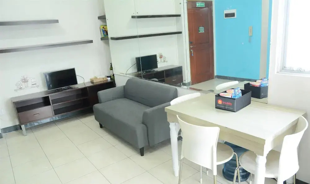 Cozy And Relaxing At Mediterania Boulevard Near Jiexpo Kemayoran