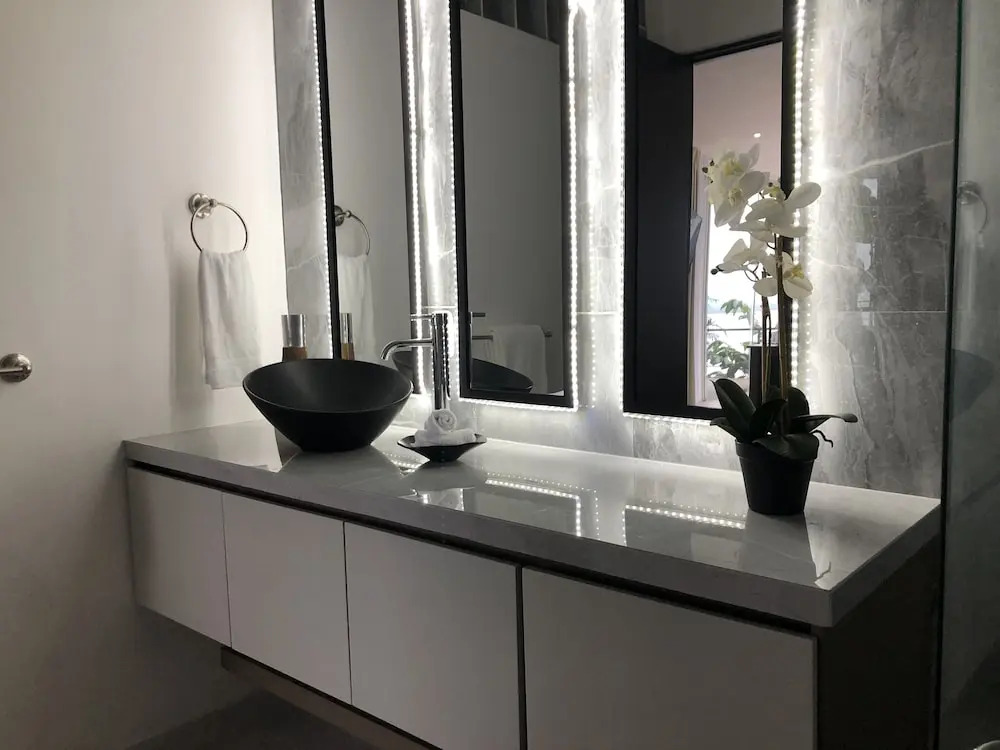 Vista Ocean Suites